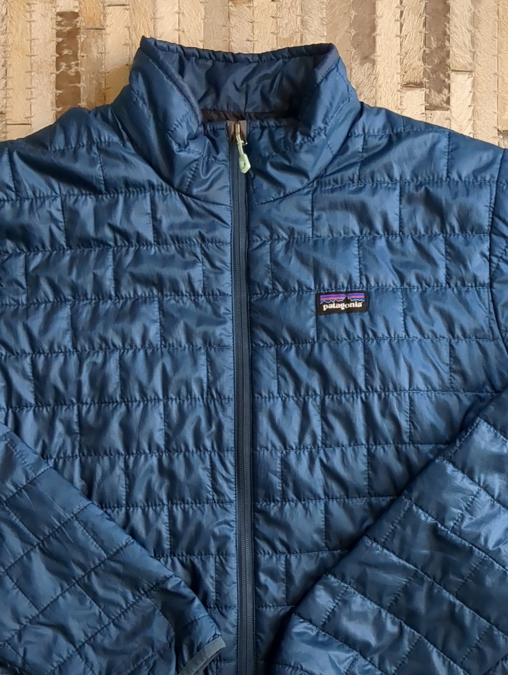 Patagonia Men's M Nano Puff Blue Jacket - Picture 5 of 6